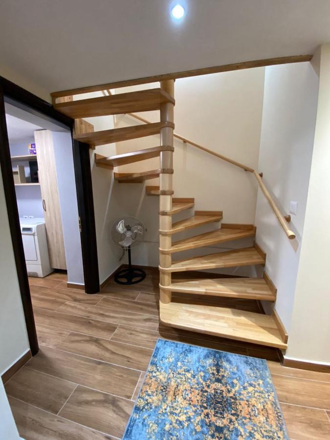 B & B Pogradec Apartment